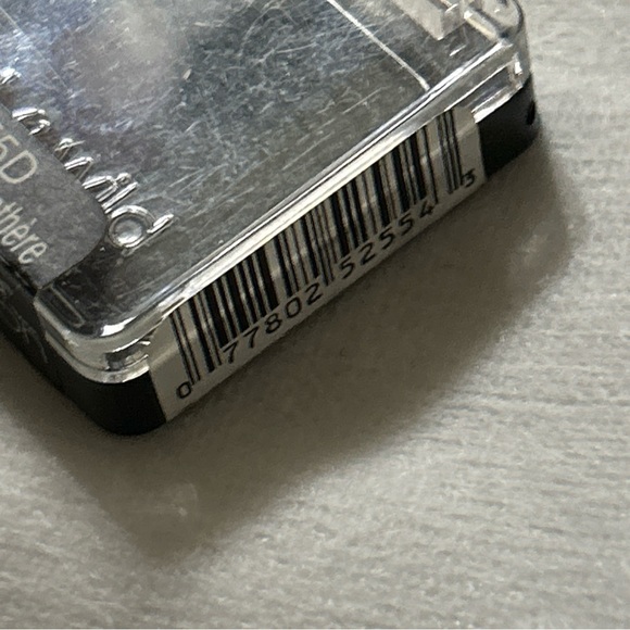 Wet N Wild Color Icon Eye Shadow Single 255D Panther .06 oz (black matte) sealed - Picture 5 of 7